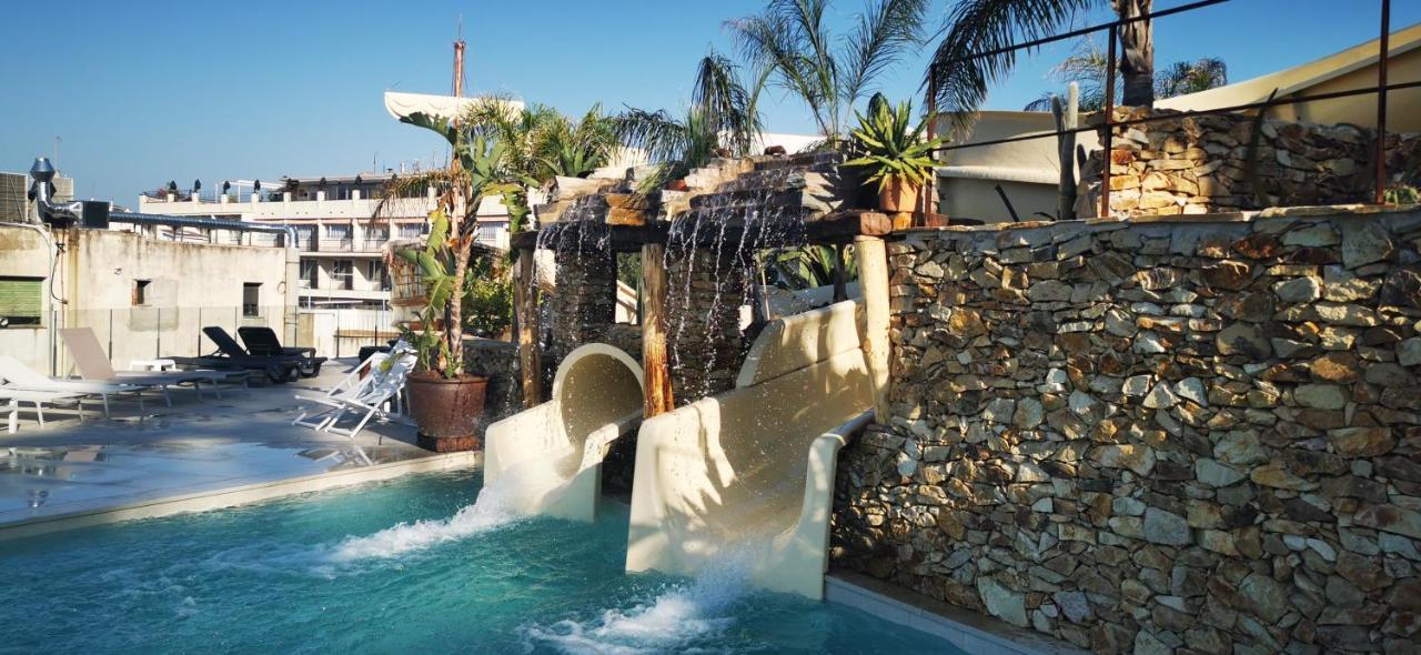 Hotel Alba Seleqtta يوريت دي مار المظهر الخارجي الصورة