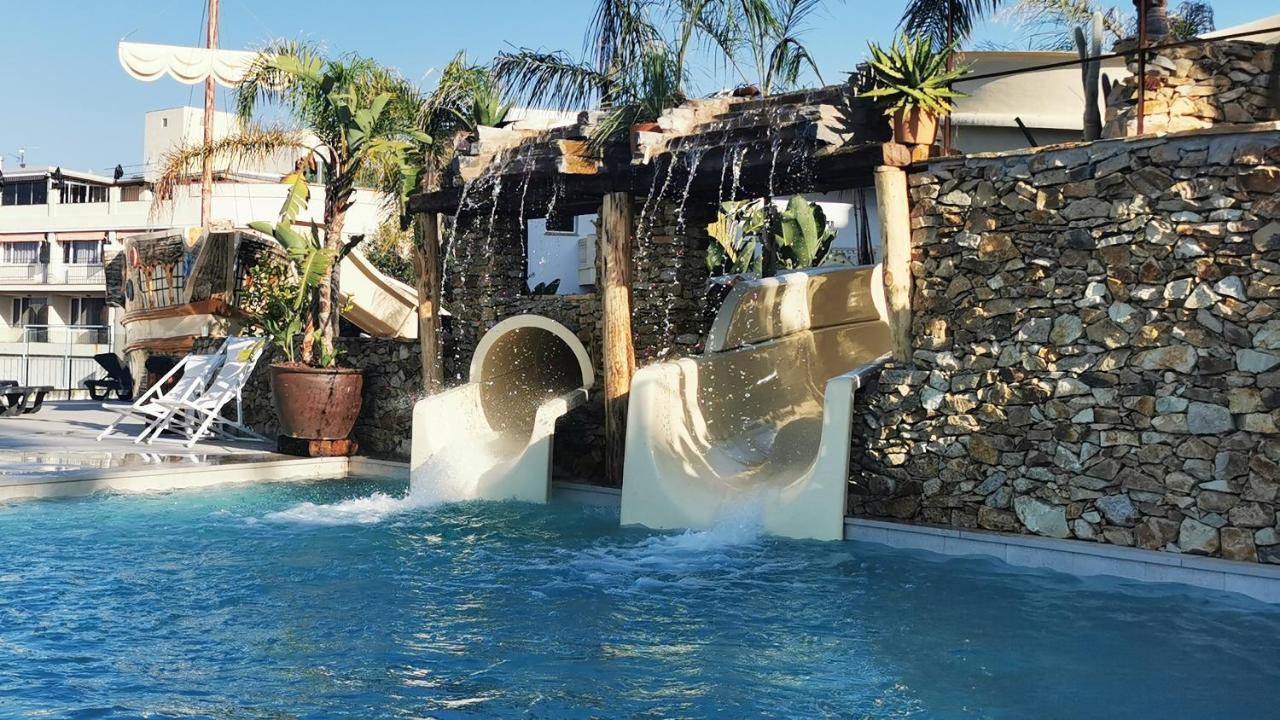 Hotel Alba Seleqtta يوريت دي مار المظهر الخارجي الصورة